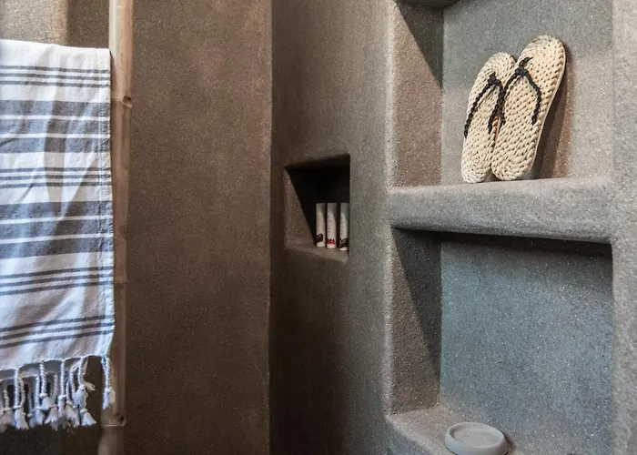 Turquoise Boathouse In Ii