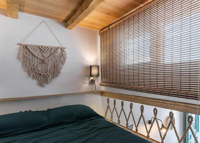 Turquoise Boathouse In Ii Apartman *